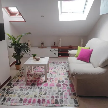 アパート Coqueto Atico En *