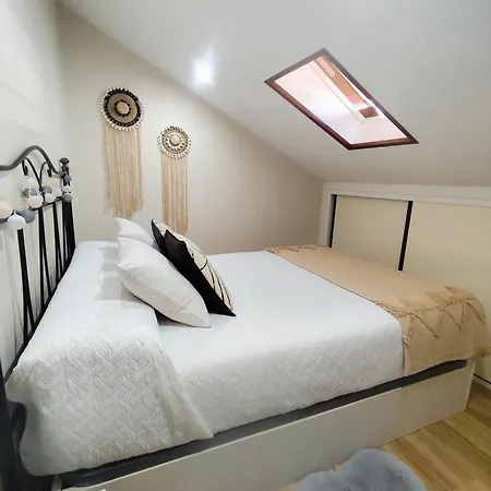 Coqueto Atico En * Vigo