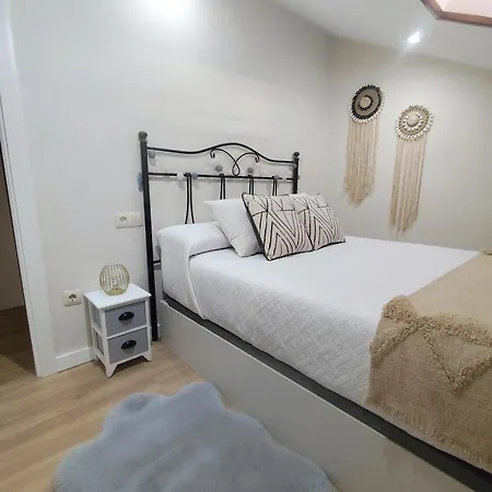 Coqueto Atico En Apartmán Vigo
