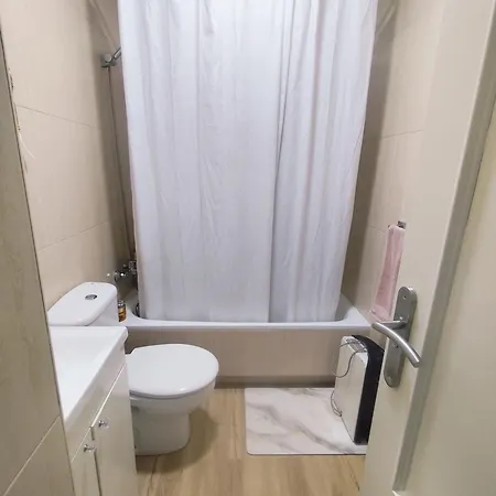 Coqueto Atico En Apartmán *